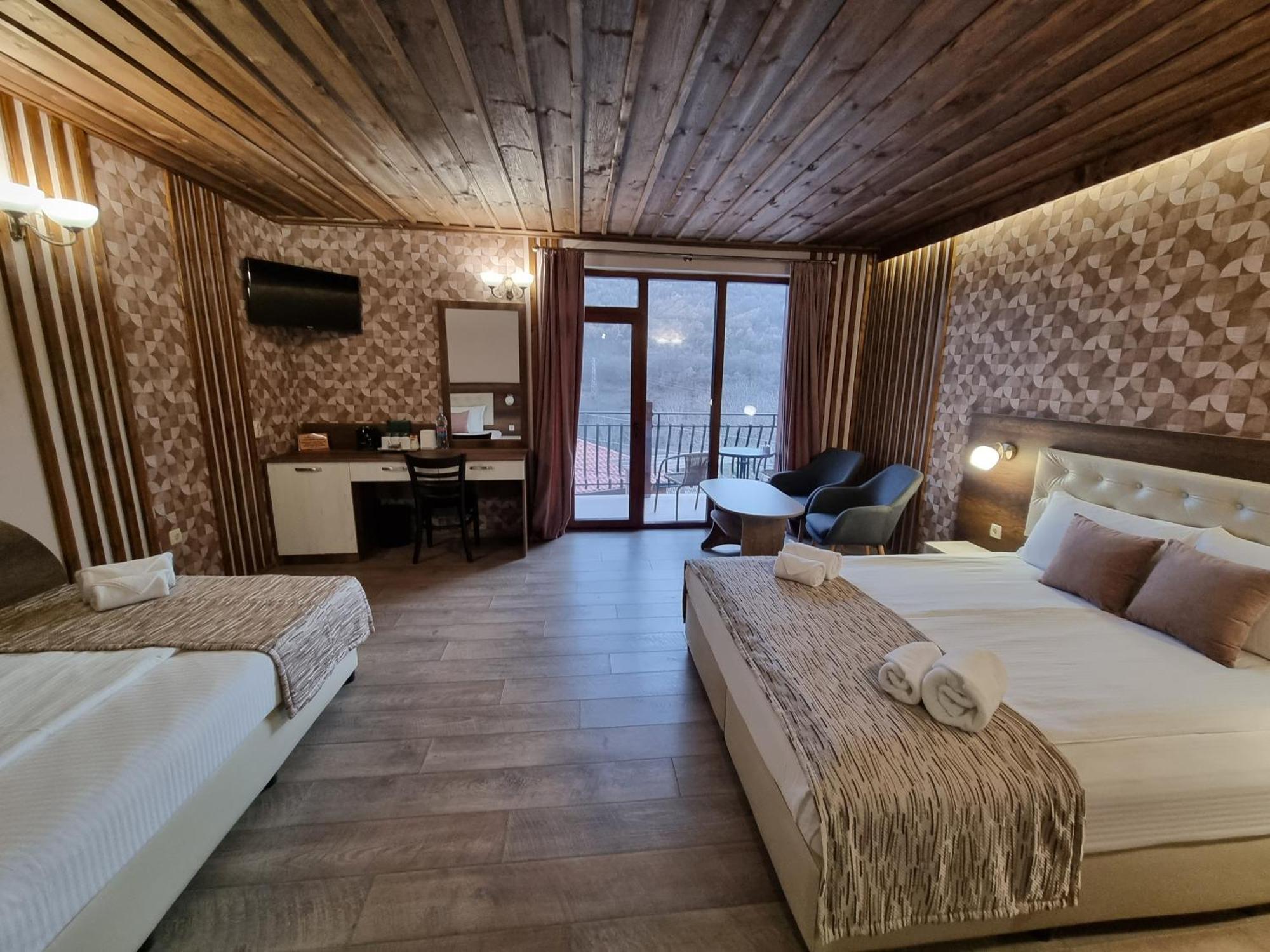 Мяхова Къща Hotel สตาราซาโกรา ภายนอก รูปภาพ